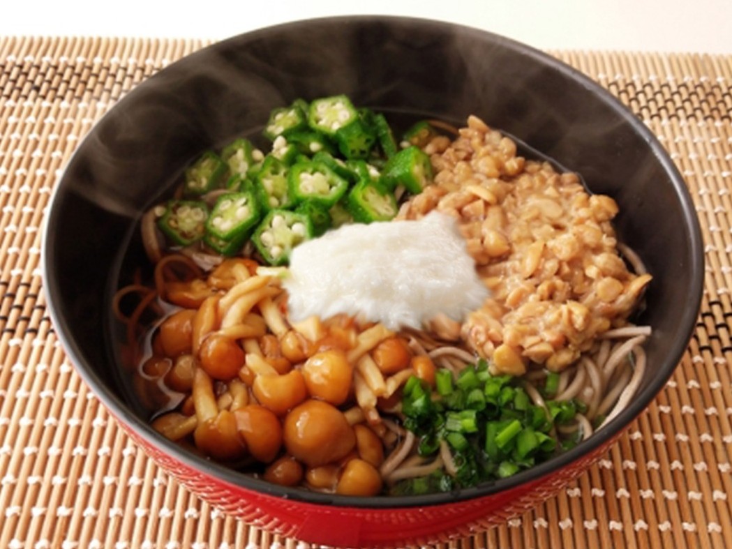冷し蕎麦 ねばねばトッピング