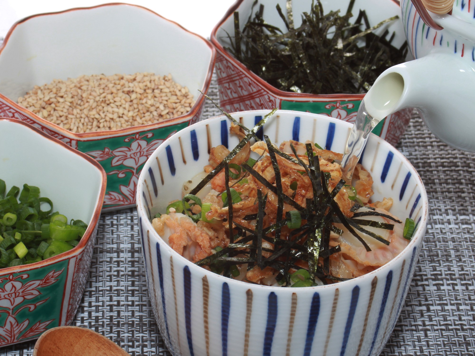 『むつ湾帆立の炊き込みご飯　焼き干し出汁』2017楽天トラベル朝ごはんフェスティバルⓇ青森県第一位