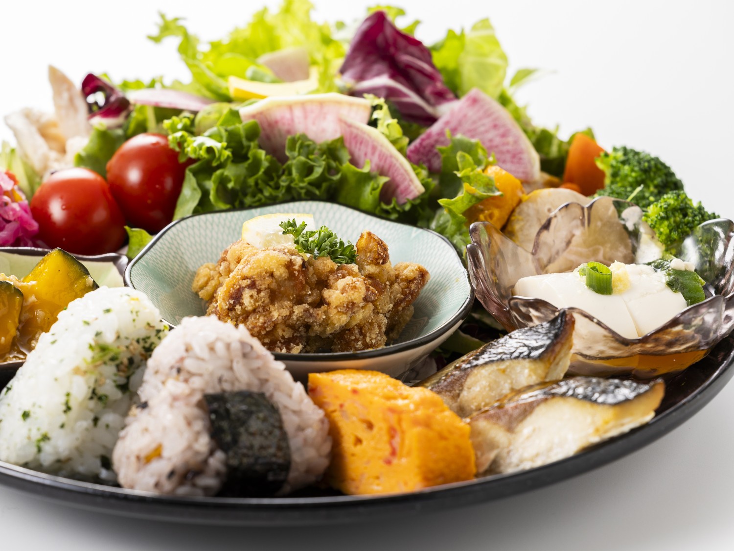 <p>野菜で整う『バランスデリプレート』</p>
